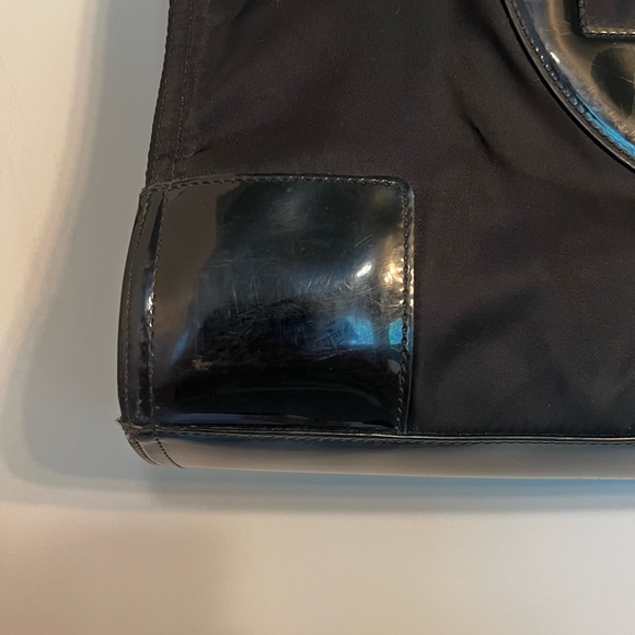 Tory Burch Ella Tote - Picture 5 of 16